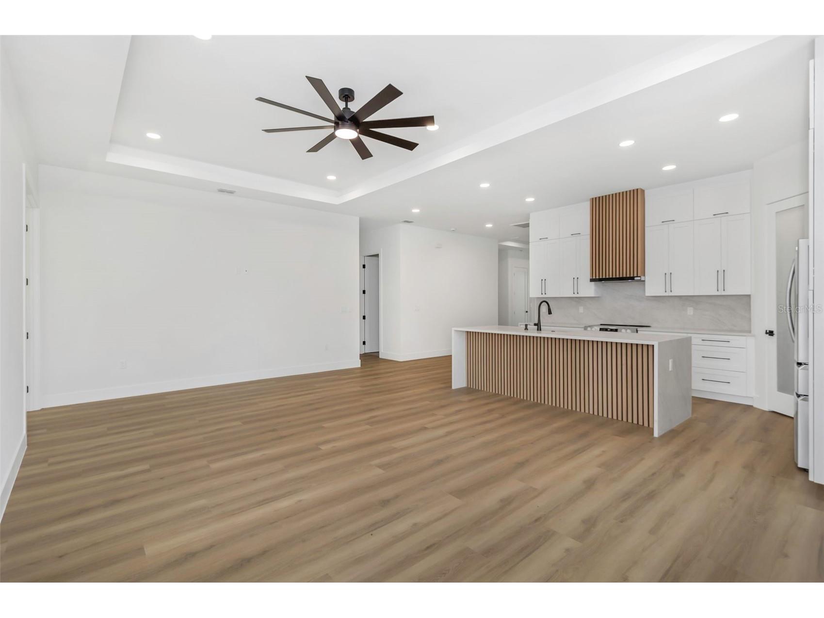 4403 43rd Street N Saint Petersburg FL 33714 TB8480654 image6