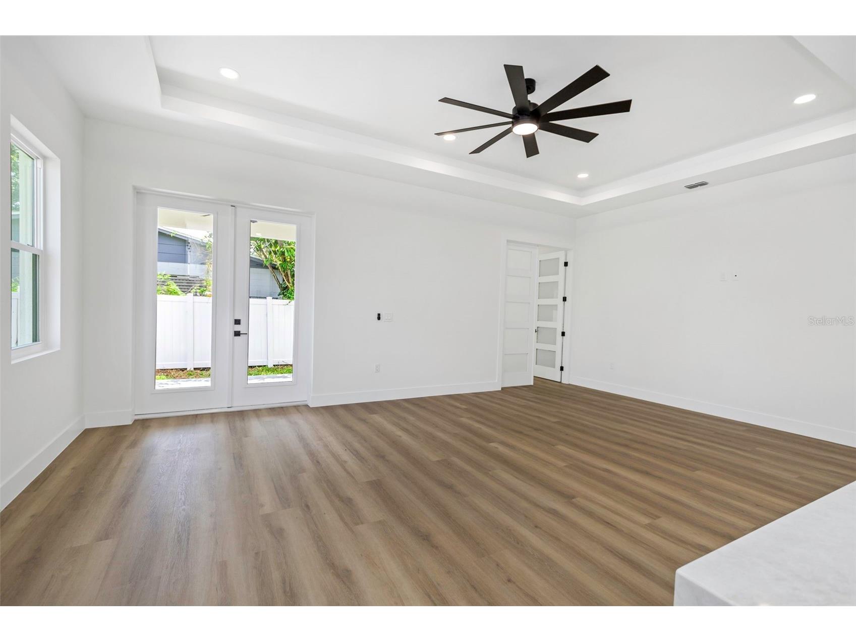 4403 43rd Street N Saint Petersburg FL 33714 TB8480654 image7