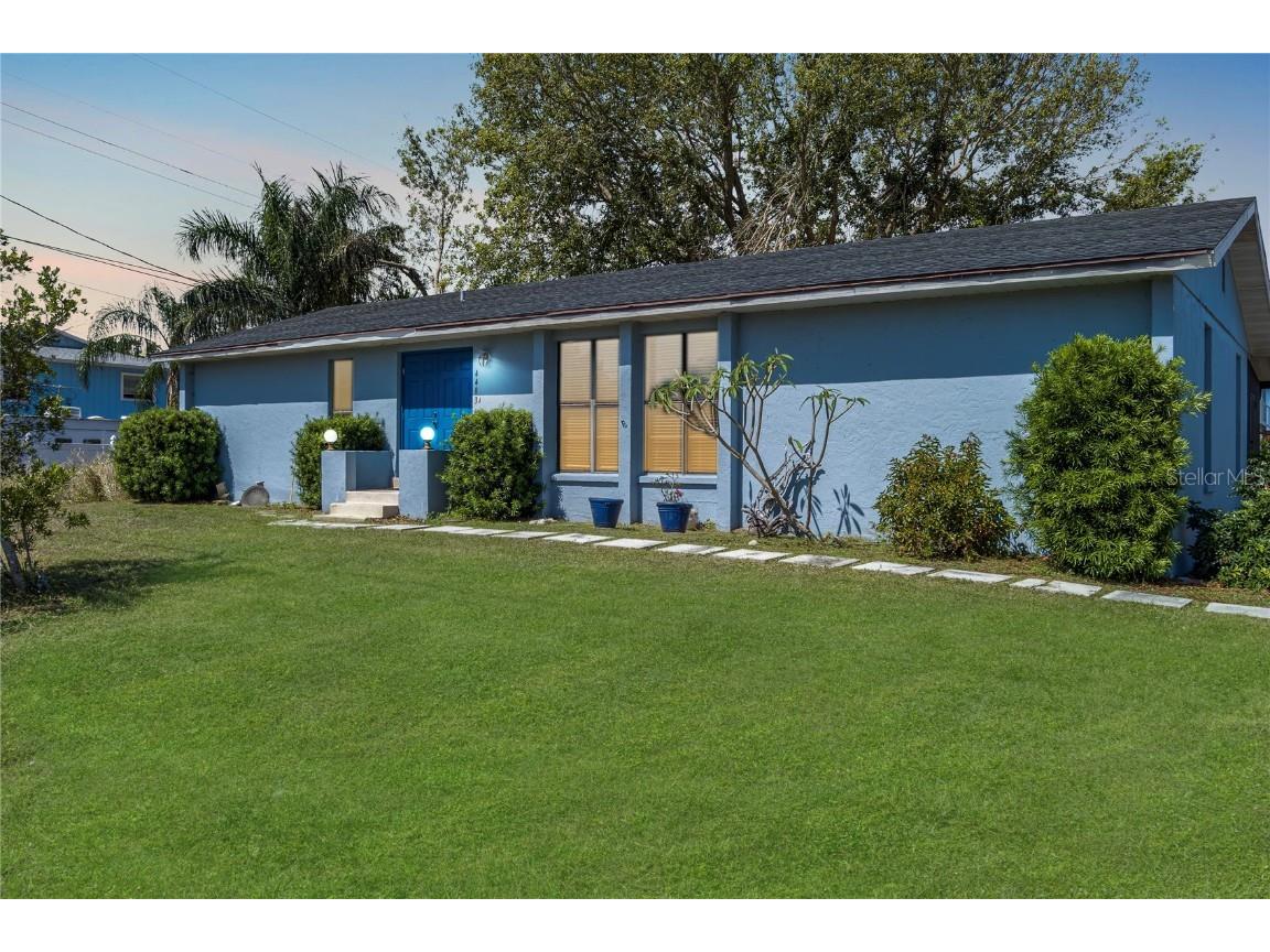 4403 5th Avenue W Palmetto FL 34221 A4650315 image1