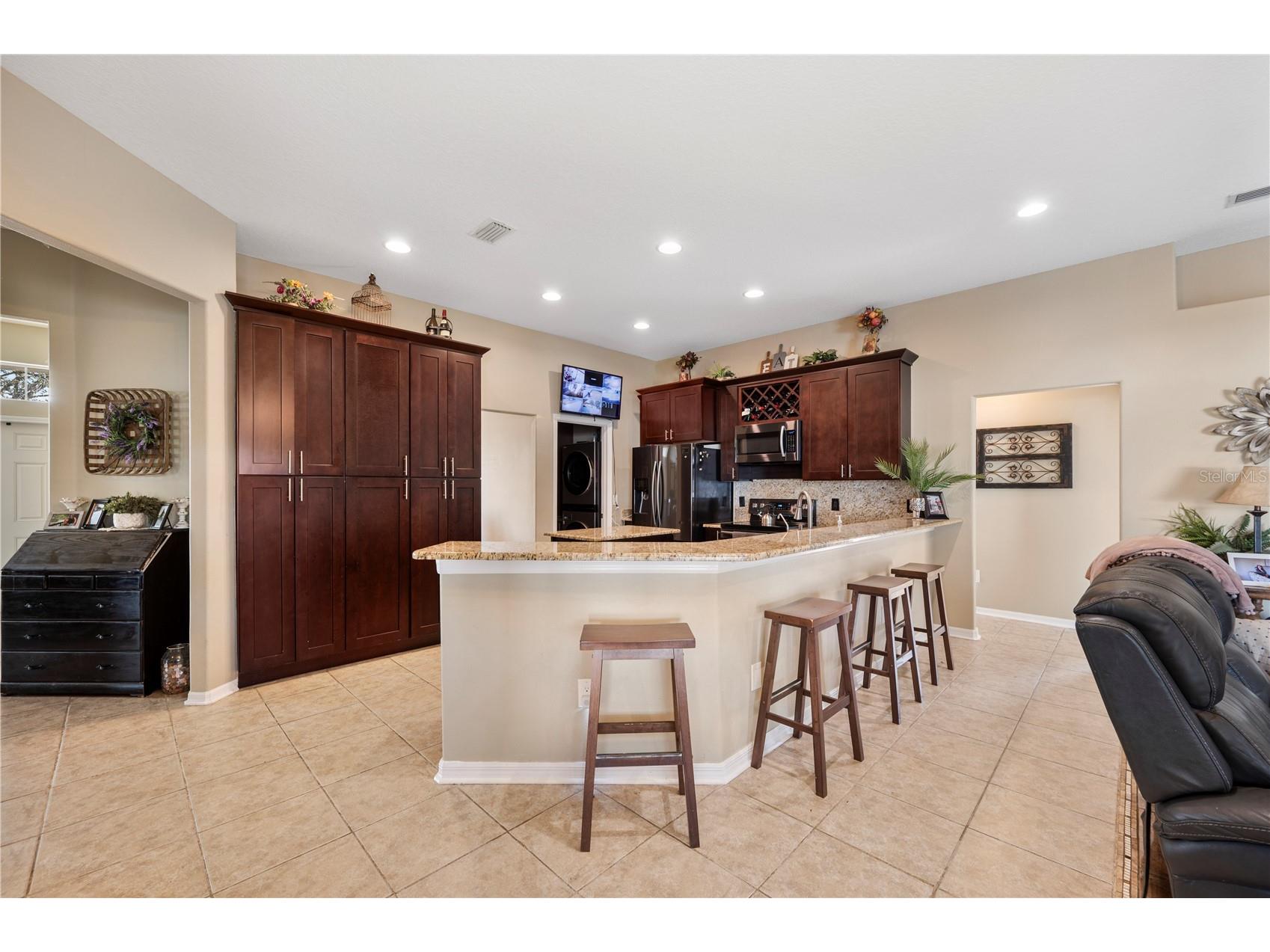4403 Avondale Groves Street Plant City FL 33567 L4958876 image17