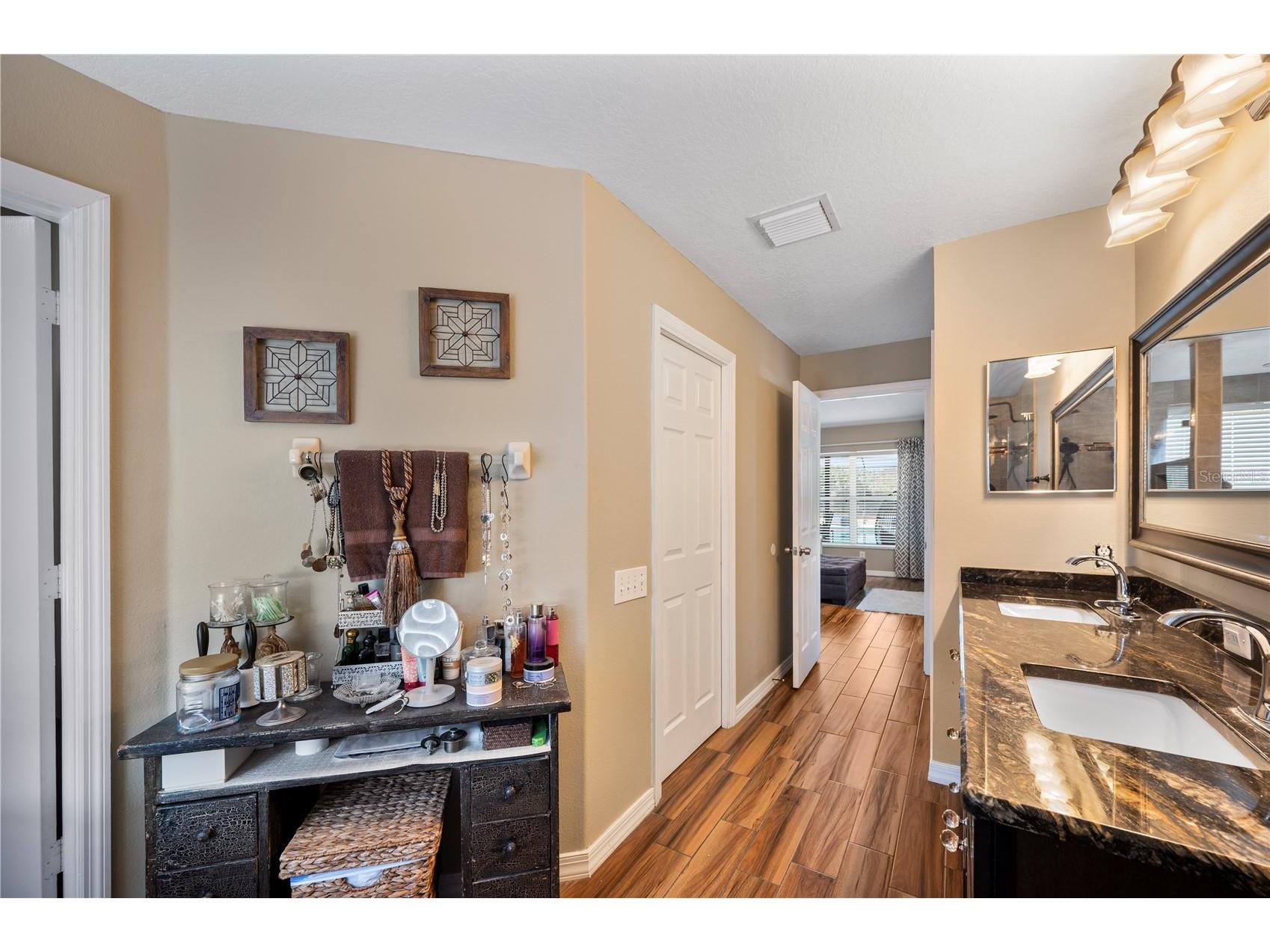 4403 Avondale Groves Street Plant City FL 33567 L4958876 image25
