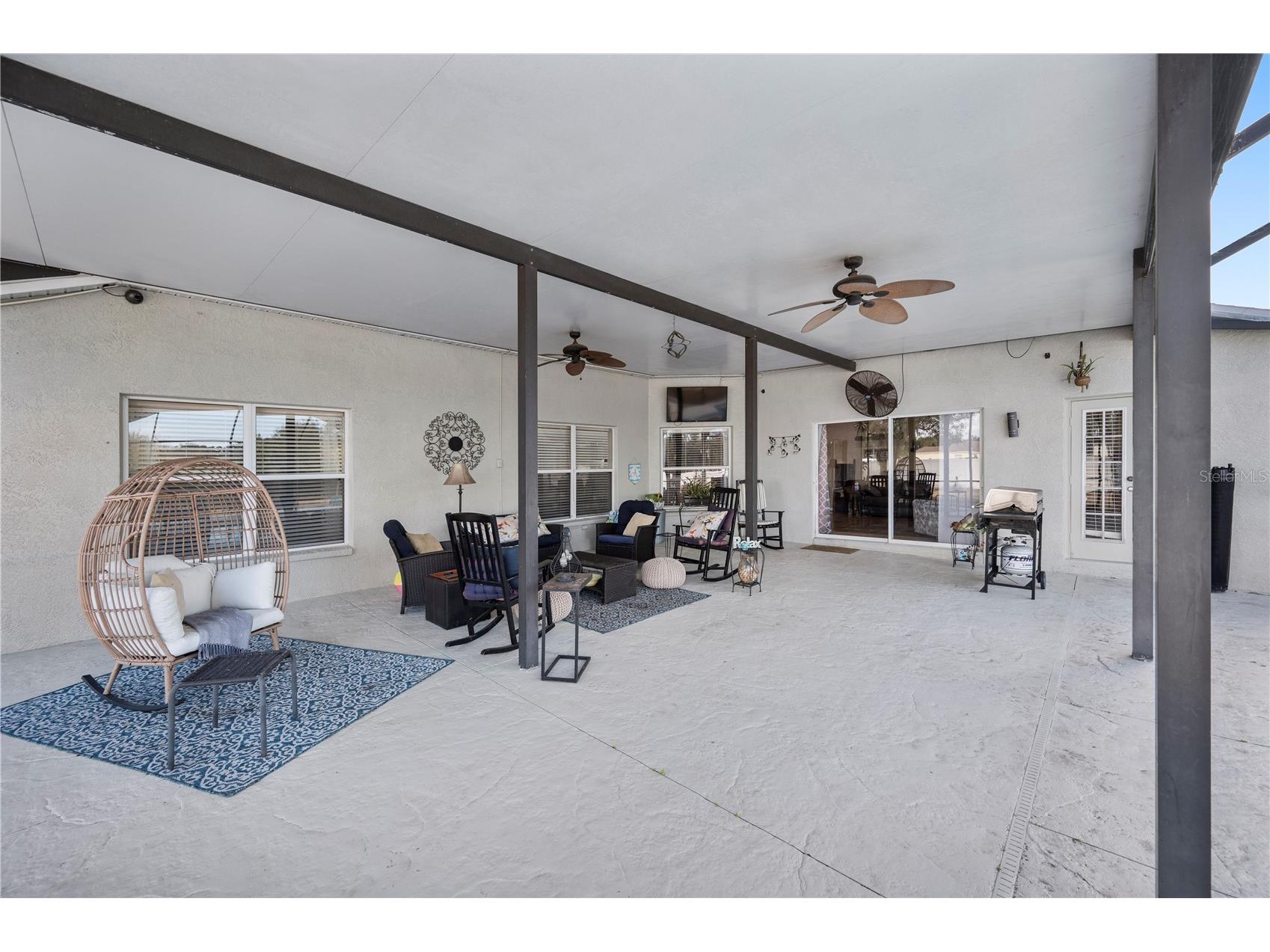4403 Avondale Groves Street Plant City FL 33567 L4958876 image40