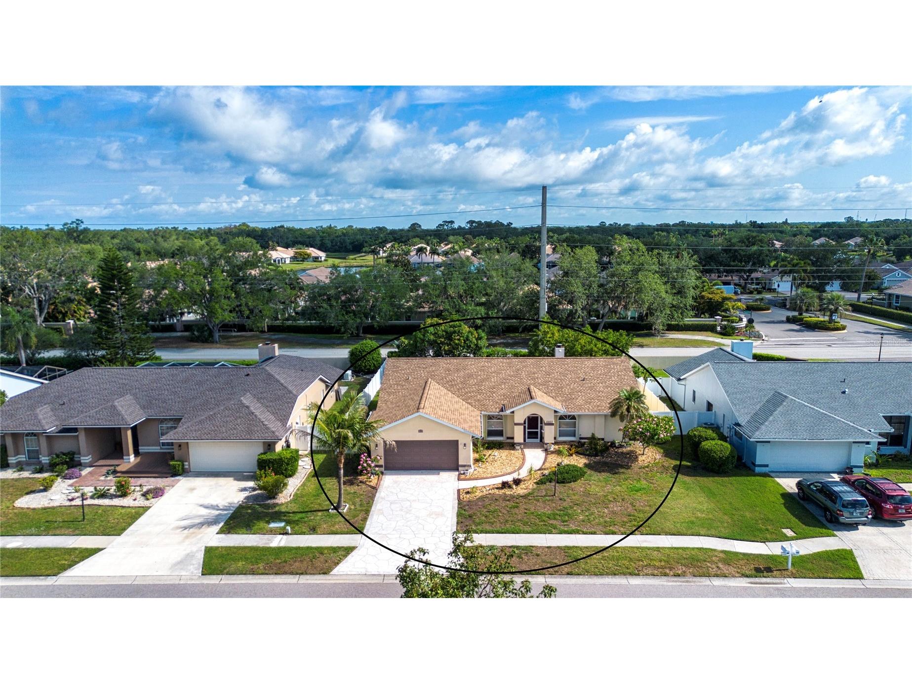 4403 Diamond Circle N Sarasota FL 34233 A4693112 image2