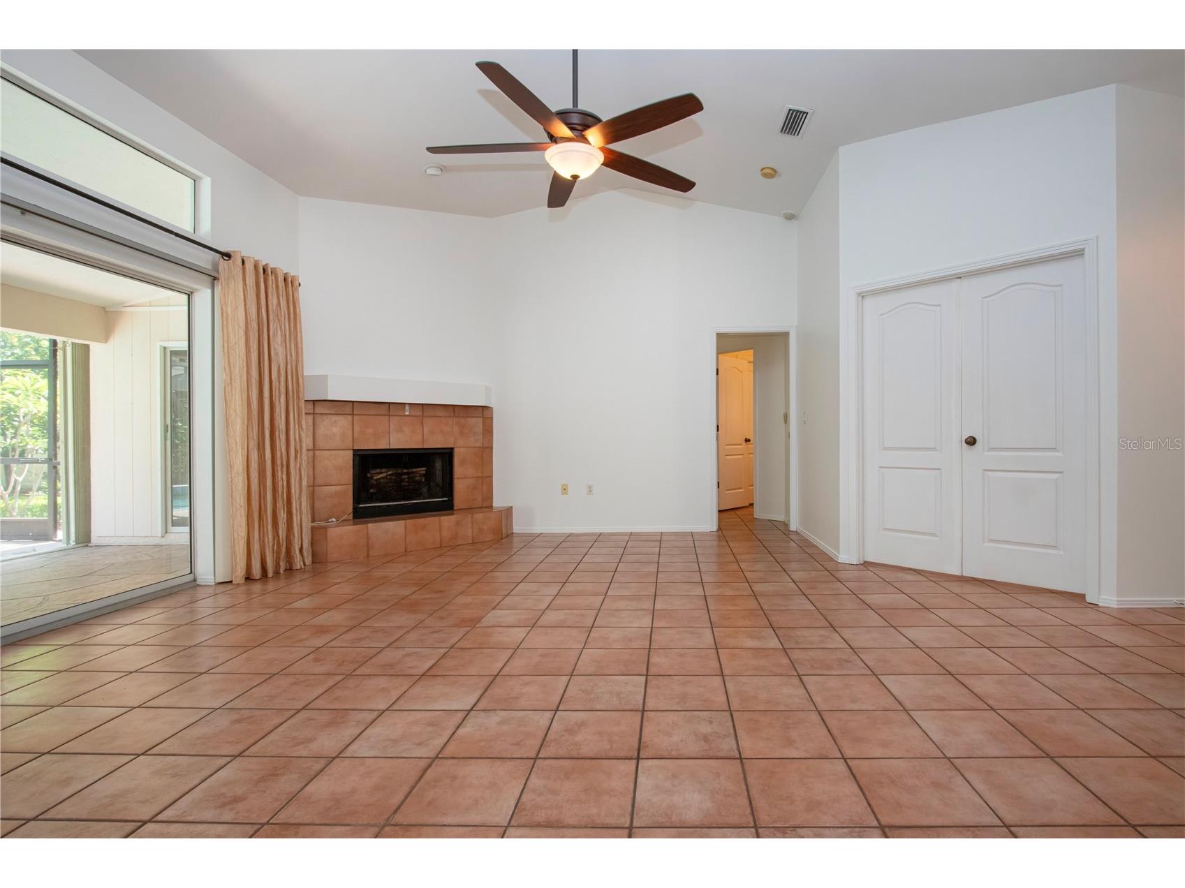 4403 Diamond Circle N Sarasota FL 34233 A4693112 image22