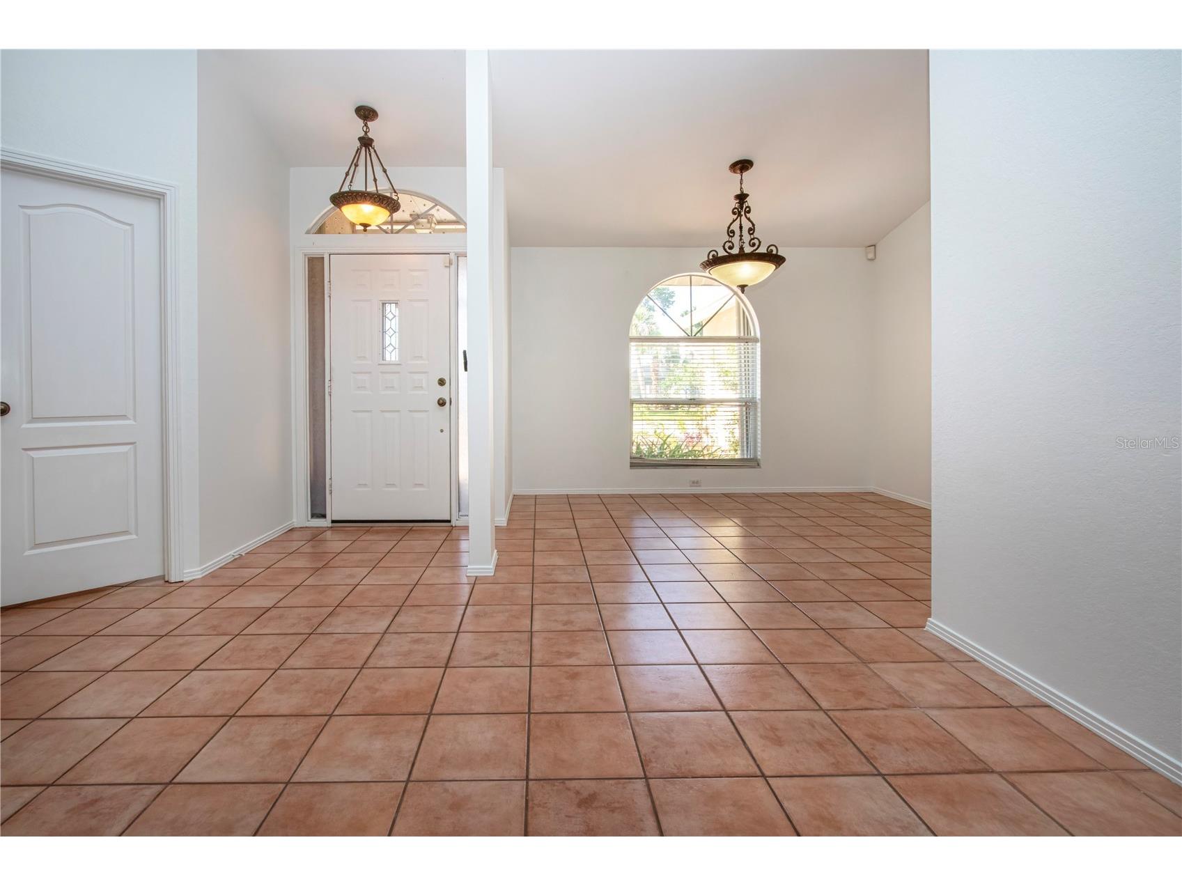 4403 Diamond Circle N Sarasota FL 34233 A4693112 image26