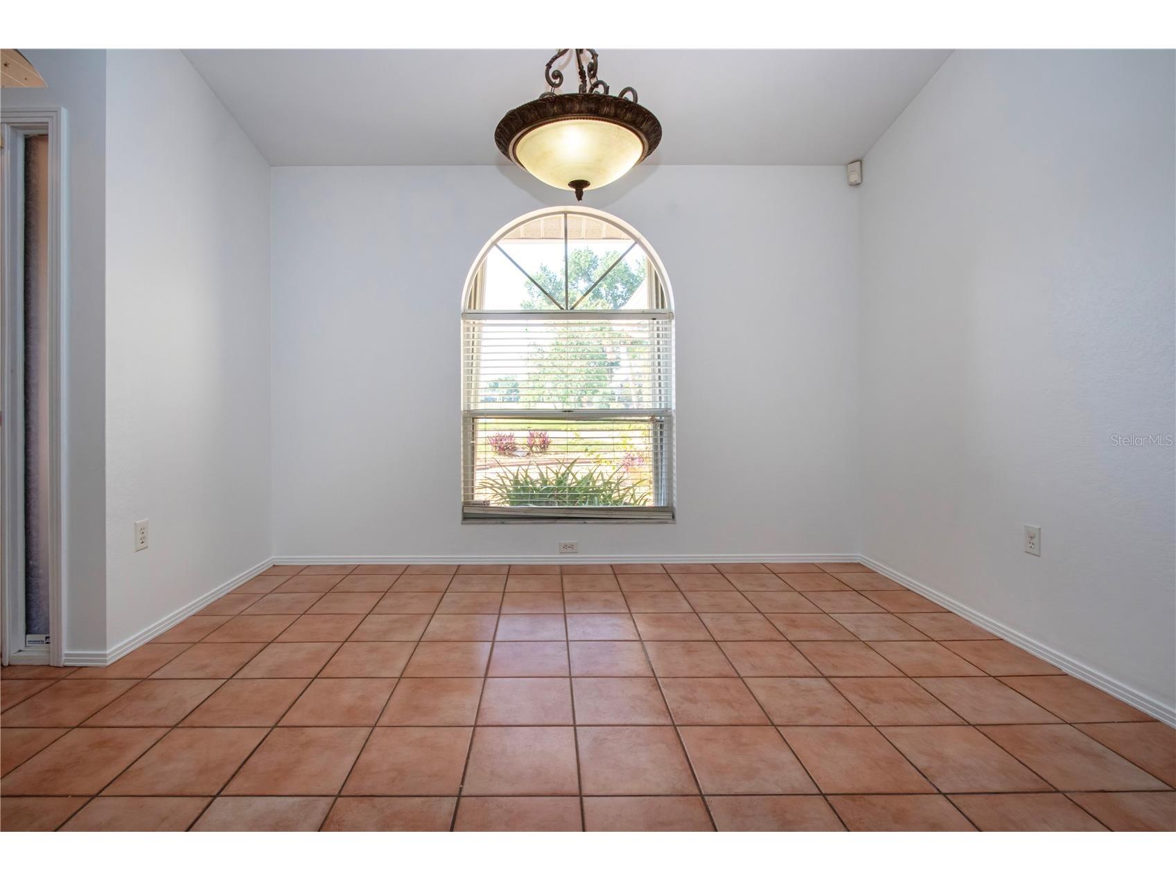 4403 Diamond Circle N Sarasota FL 34233 A4693112 image27