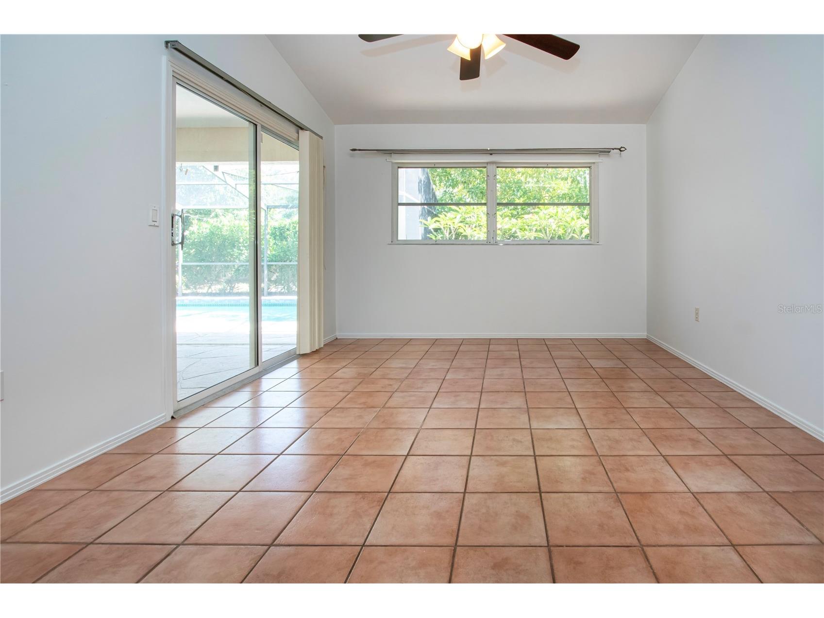 4403 Diamond Circle N Sarasota FL 34233 A4693112 image38