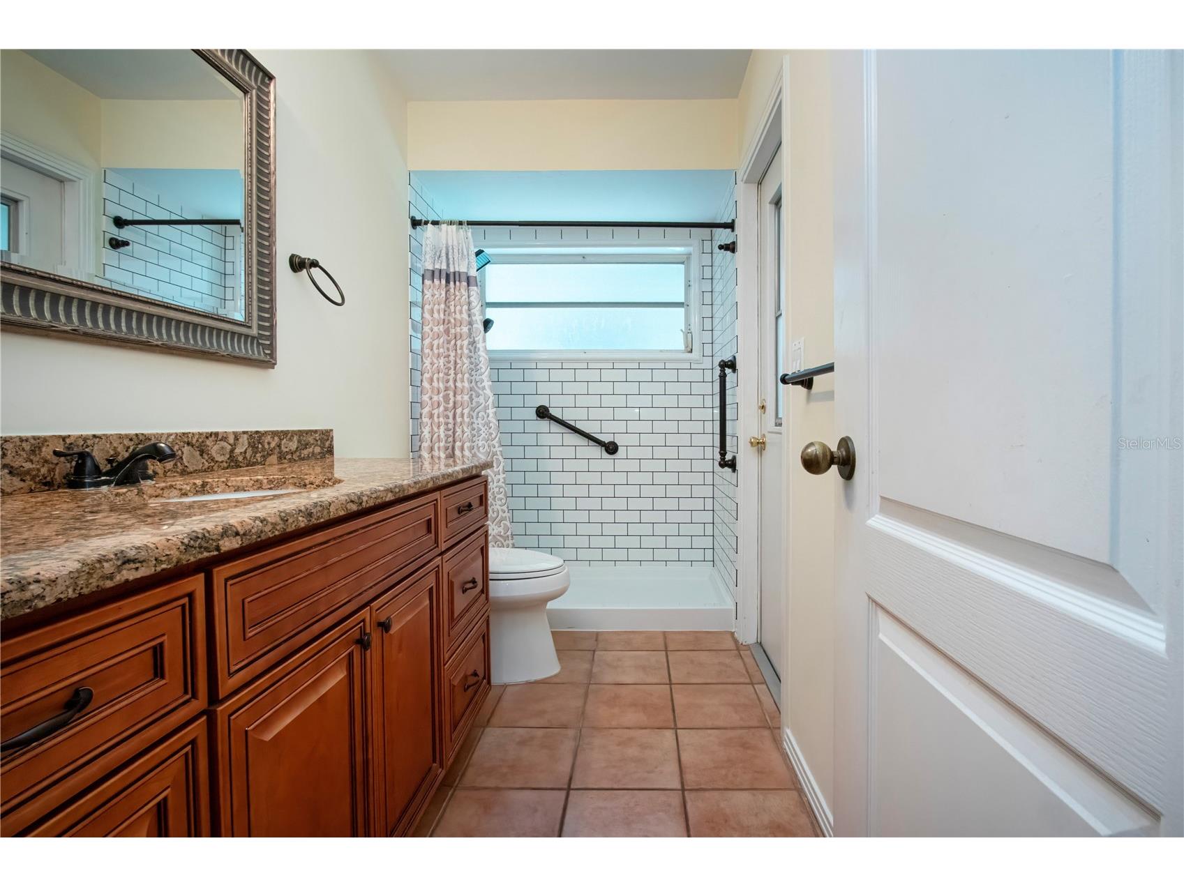 4403 Diamond Circle N Sarasota FL 34233 A4693112 image47