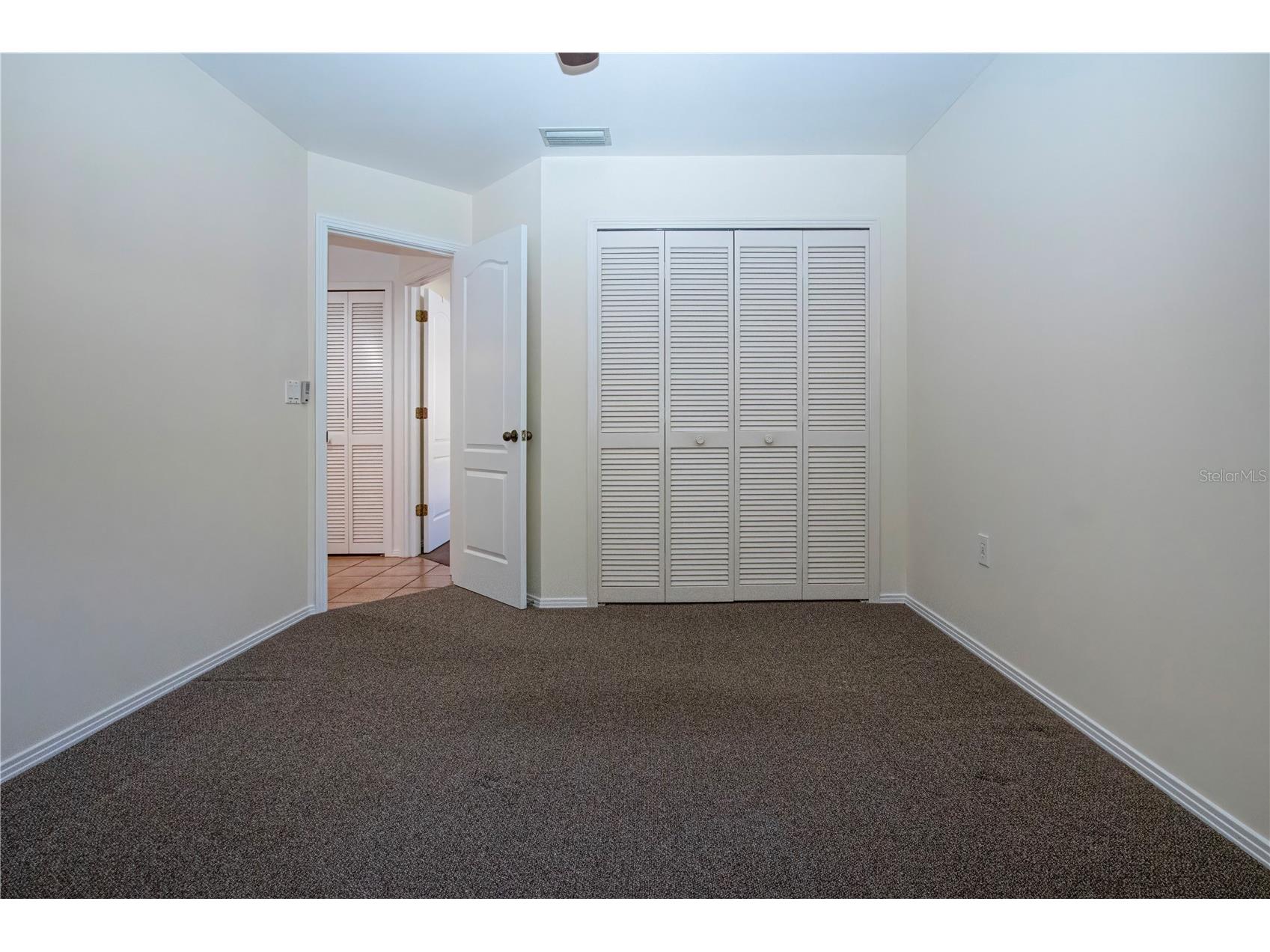 4403 Diamond Circle N Sarasota FL 34233 A4693112 image52