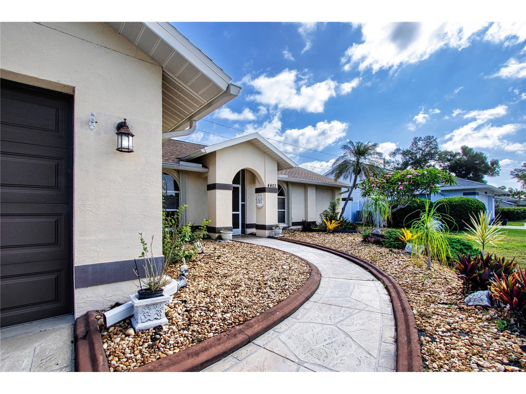 4403 Diamond Circle N Sarasota FL 34233 A4693112 image7