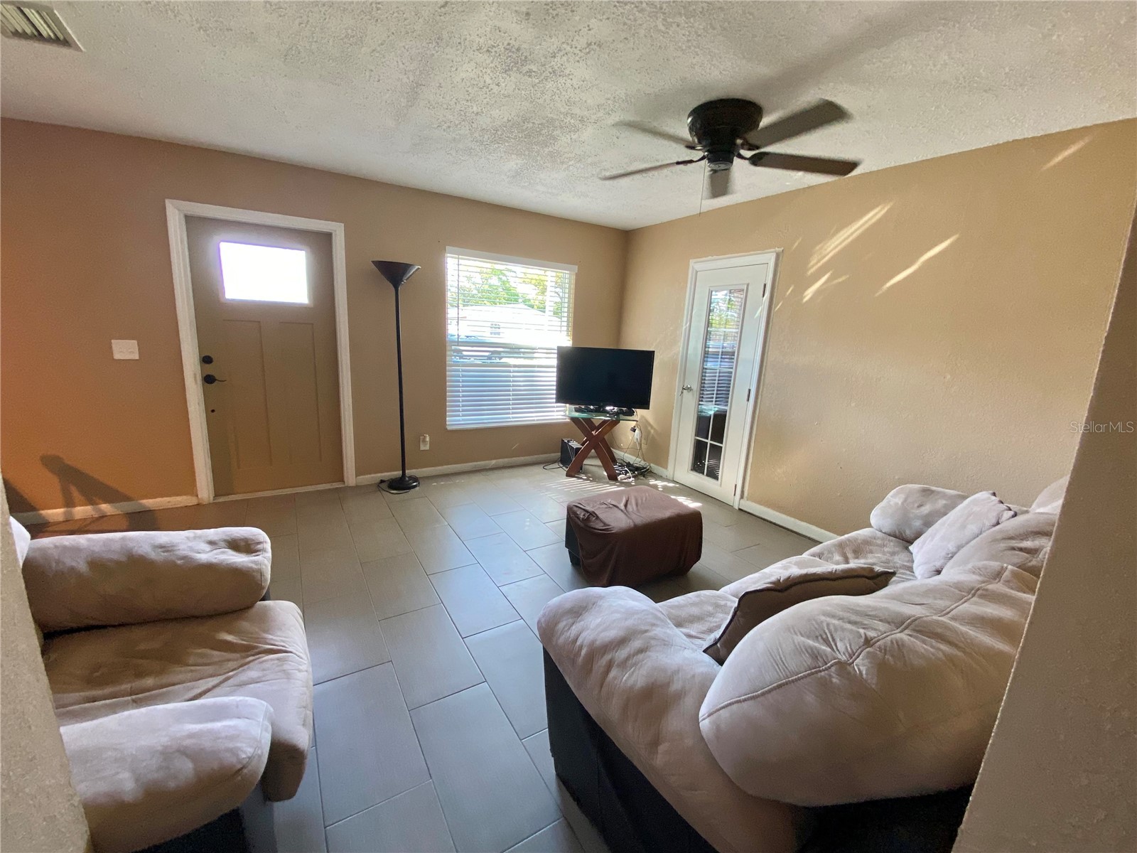 4403 Gandy Circle Tampa FL 33616 O6395403 image3