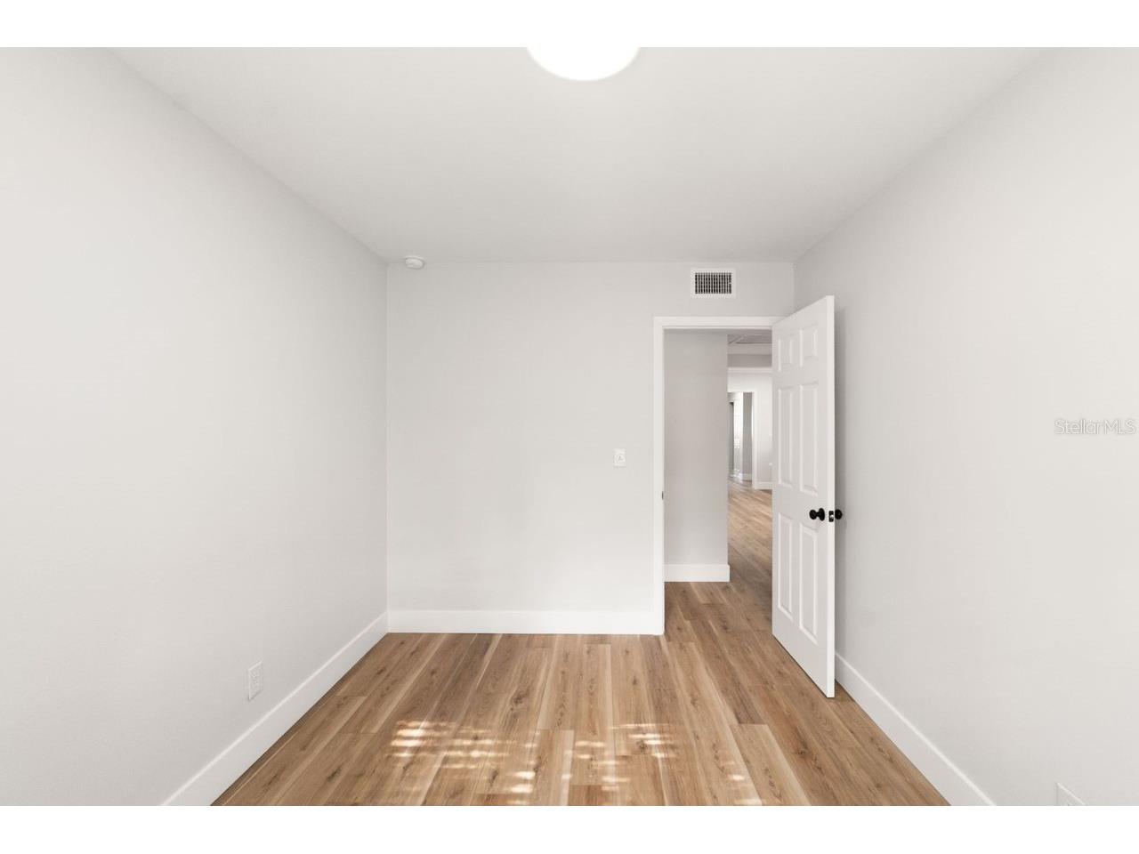 4403 Golfwood Boulevard Tampa FL 33634 TB8492871 image22
