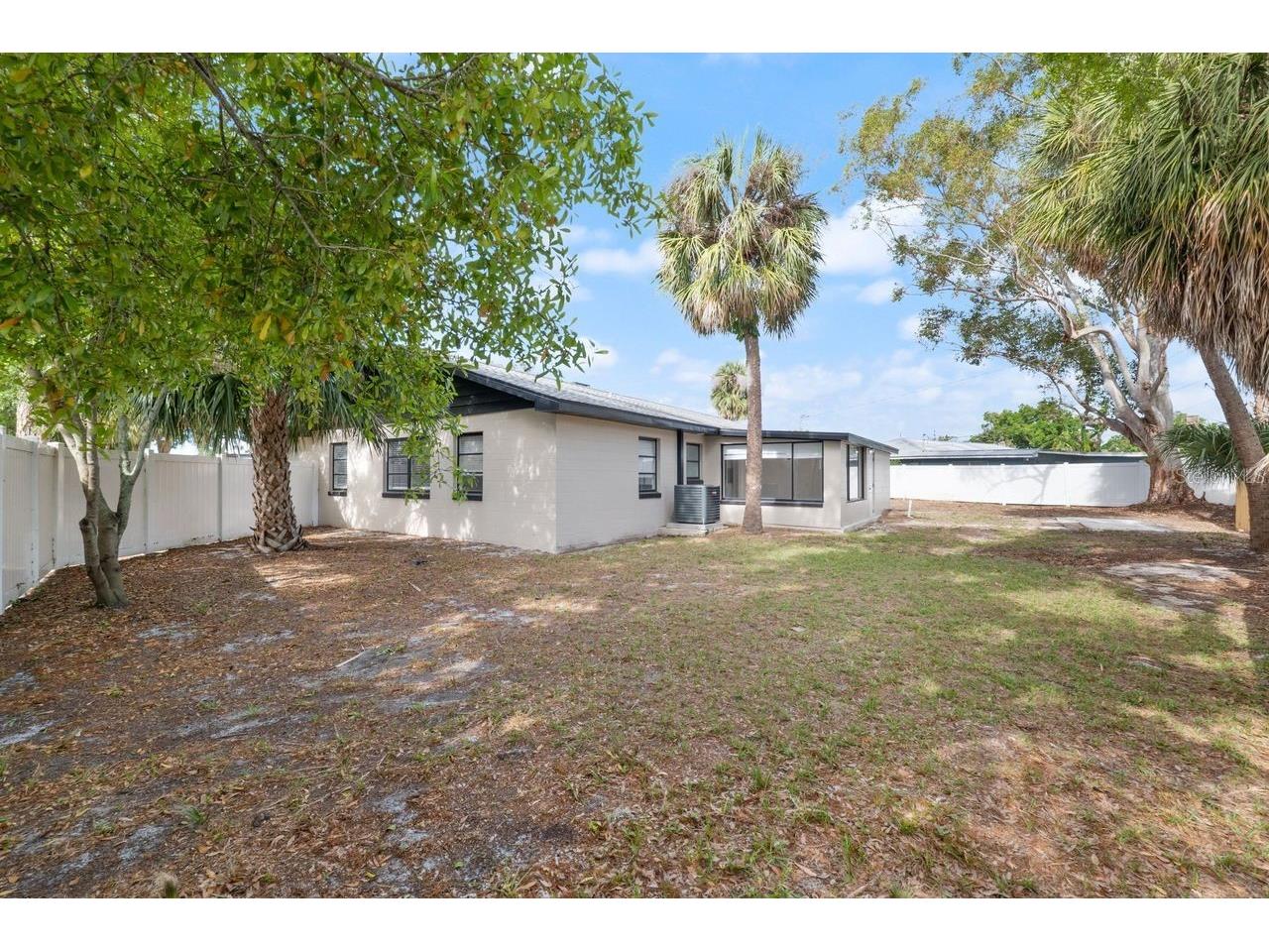 4403 Golfwood Boulevard Tampa FL 33634 TB8492871 image25