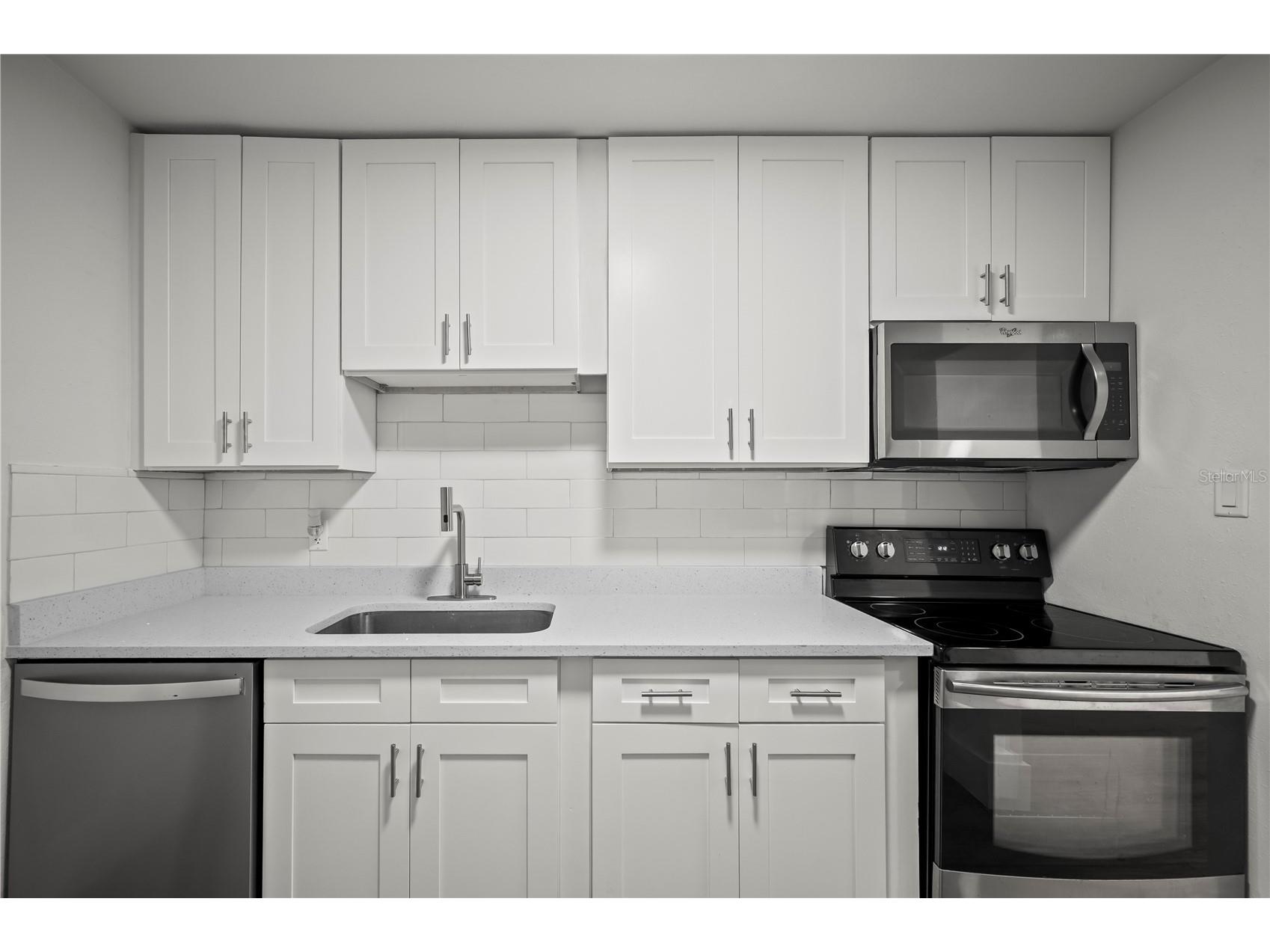 4403 Lake Lawne Avenue Orlando FL 32808 O6406707 image4