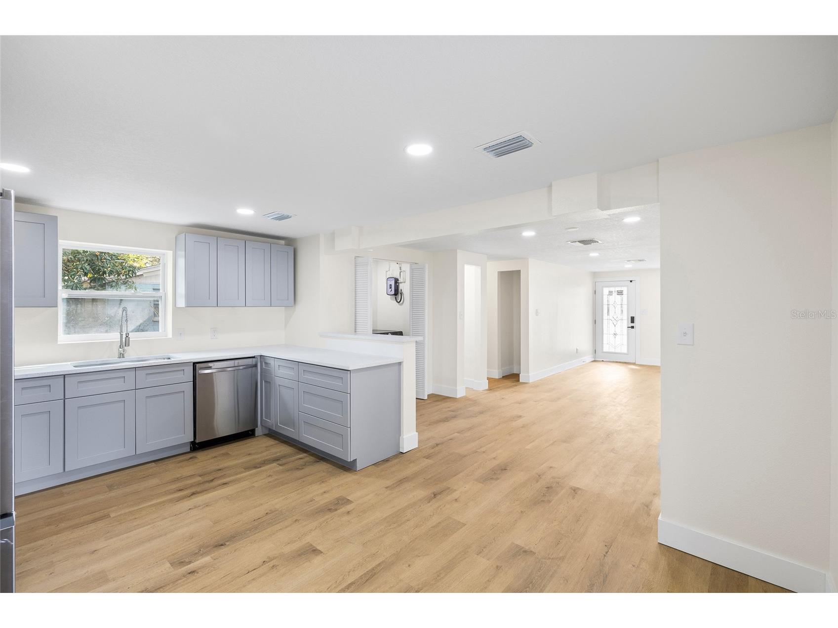 4403 N 48th Street Tampa FL 33610 TB8491654 image12