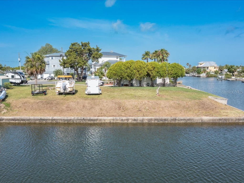 4404 3rd Isle Drive Hernando Beach FL 34607 - ROCK BASS CANAL TO GULF W7845574 image10