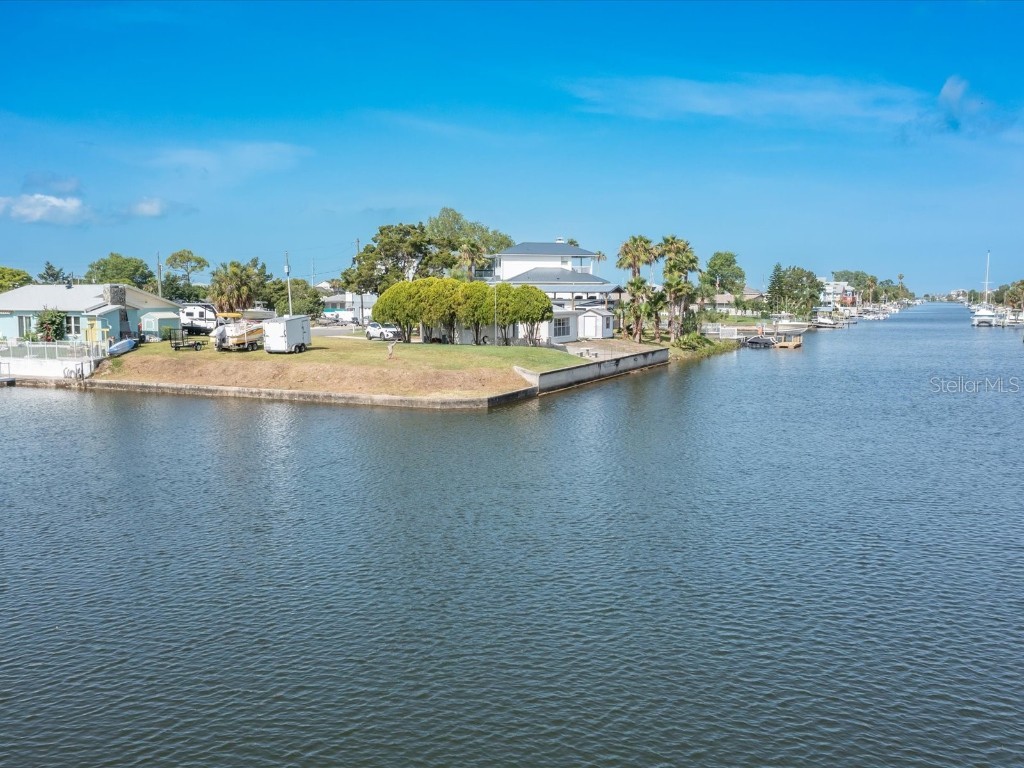 4404 3rd Isle Drive Hernando Beach FL 34607 - ROCK BASS CANAL TO GULF W7845574 image14