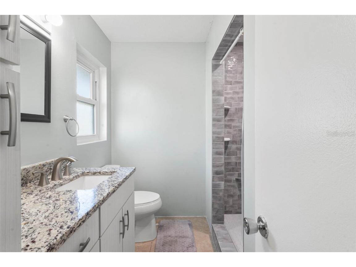 4404 55th Ave Drive E Bradenton FL 34203 A4674617 image14