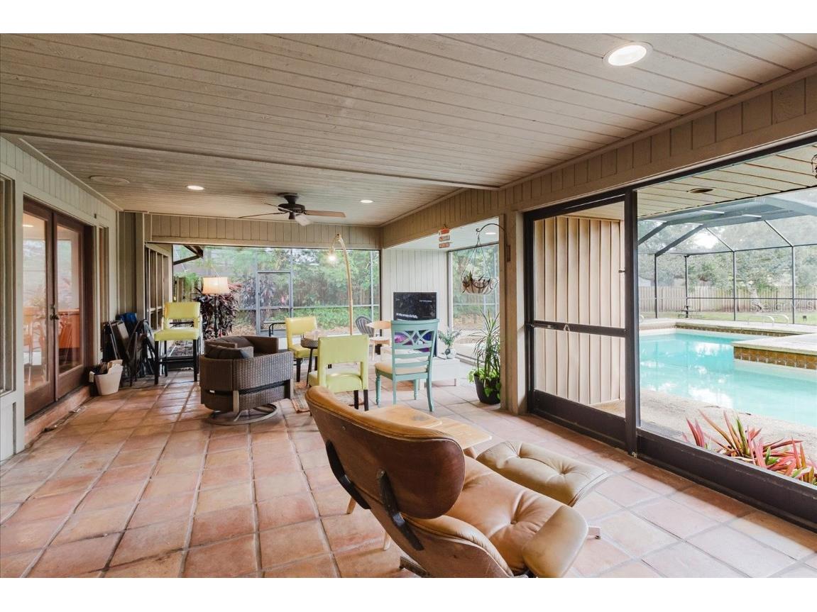 4404 Old Orchard Drive Tampa FL 33618 TB8453380 image35