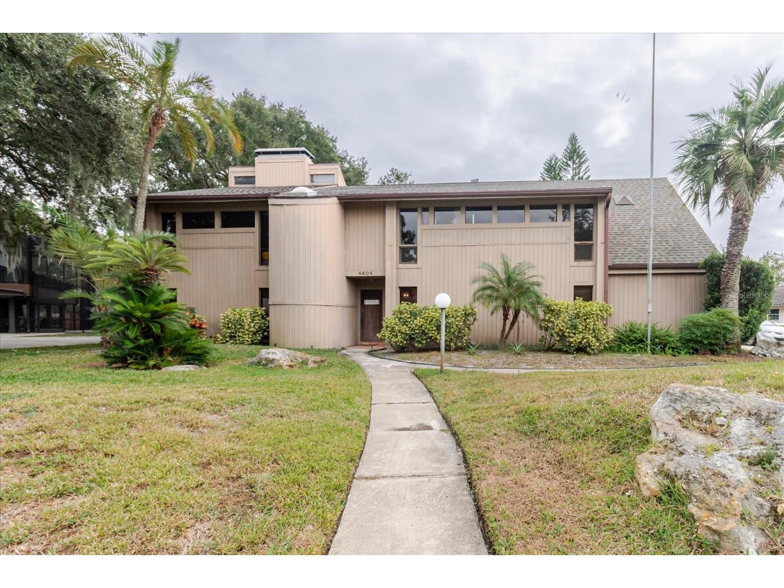 4404 Old Orchard Drive Tampa FL 33618 TB8524463 image1