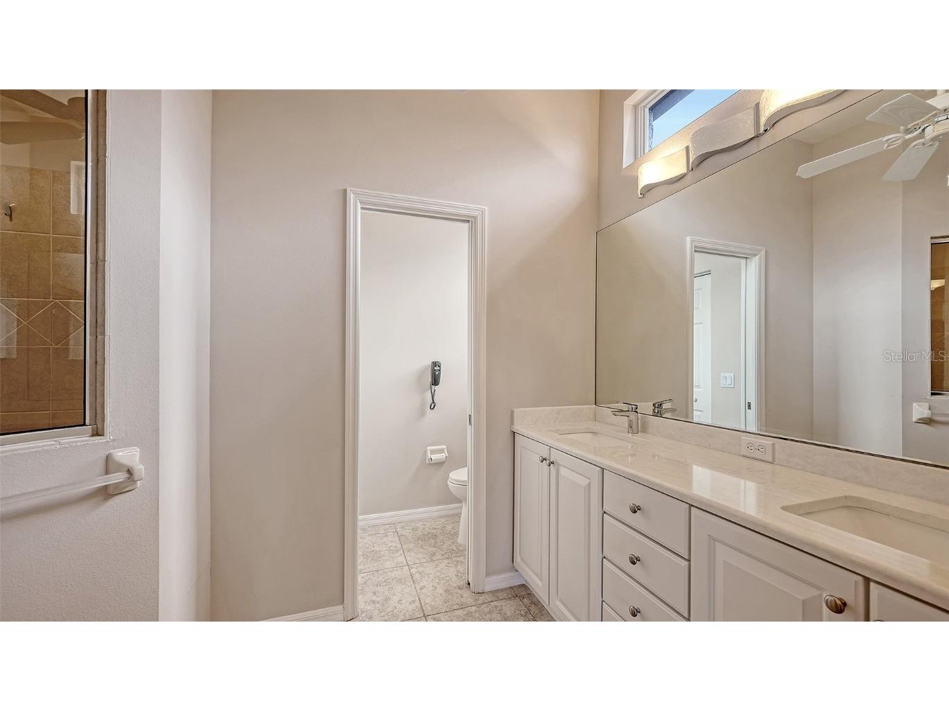 4404 Reflections Parkway Sarasota FL 34233 A4675138 image15