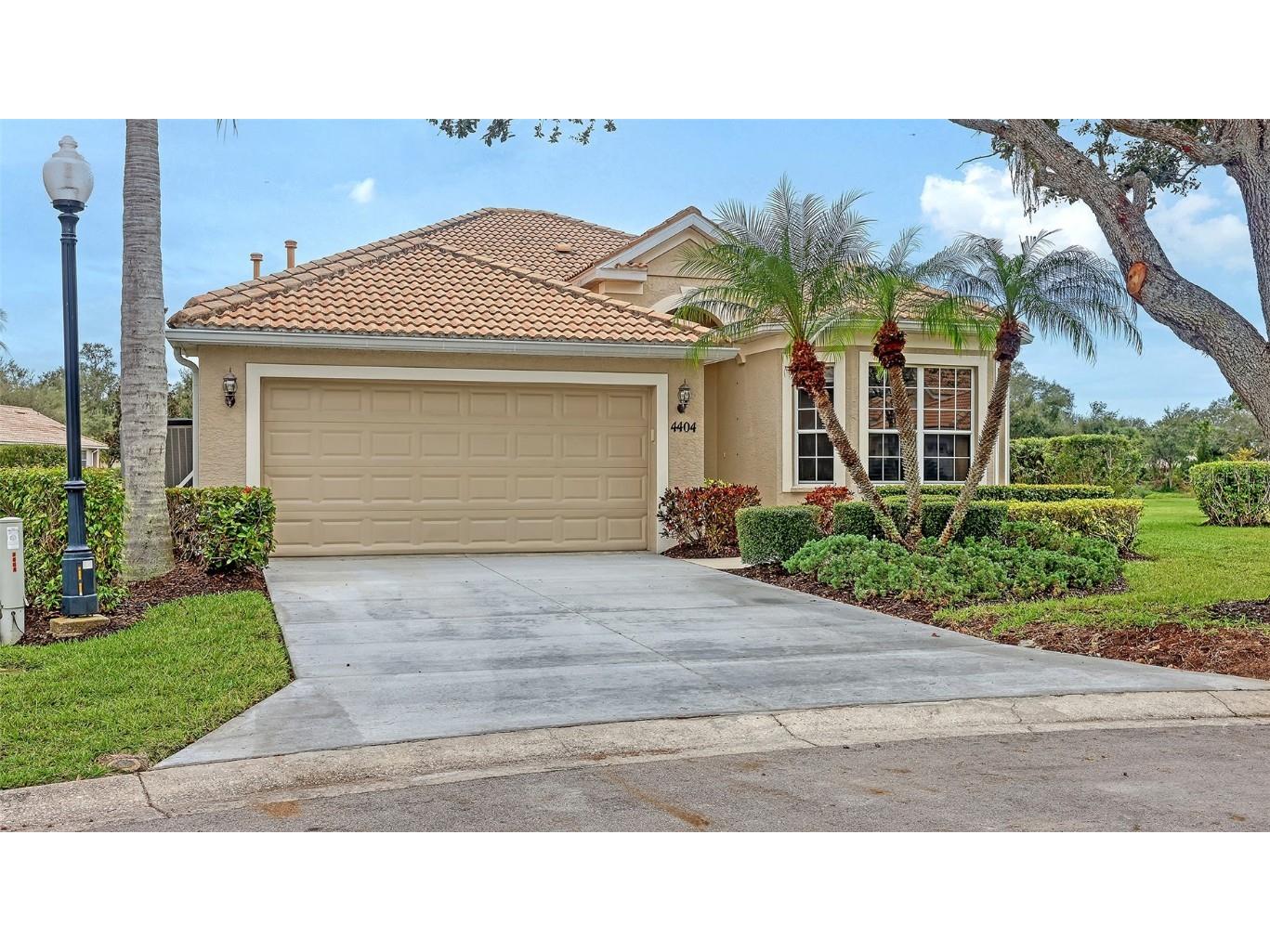 4404 Reflections Parkway Sarasota FL 34233 A4675138 image2