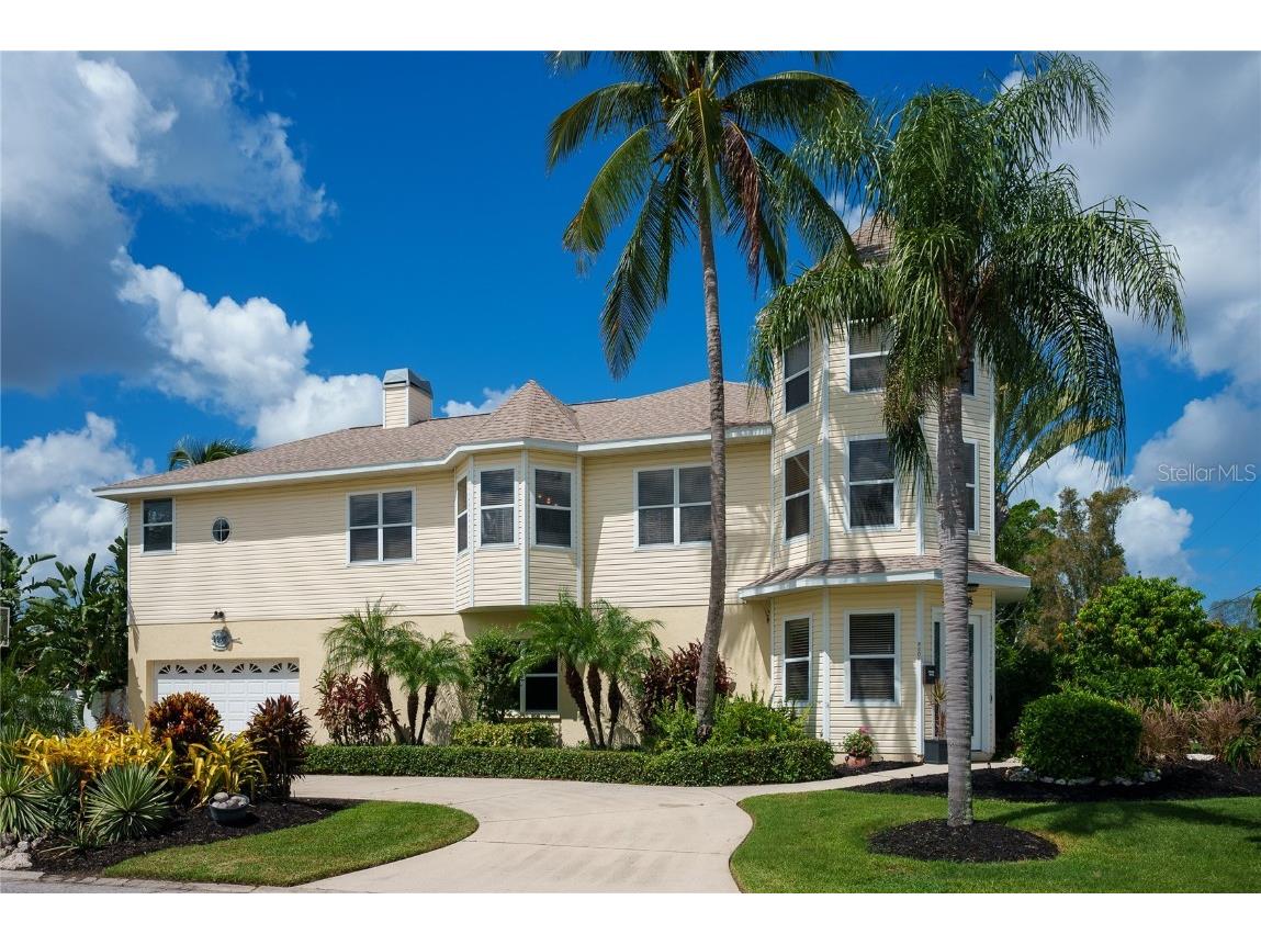 4405 Dolphin Lane Palmetto FL 34221 A4621814 image1