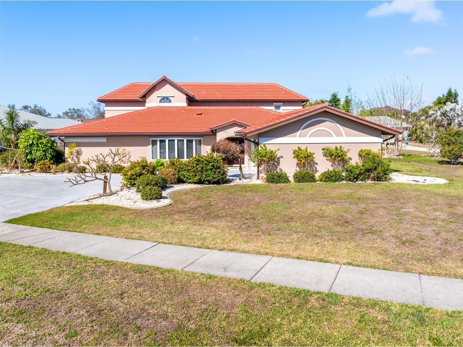 4405 Harbor Boulevard Port Charlotte FL 33952 C7522933 image1