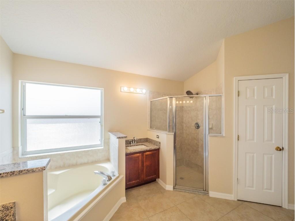 4405 Hazelton Court Orlando FL 32818 O6343866 image28