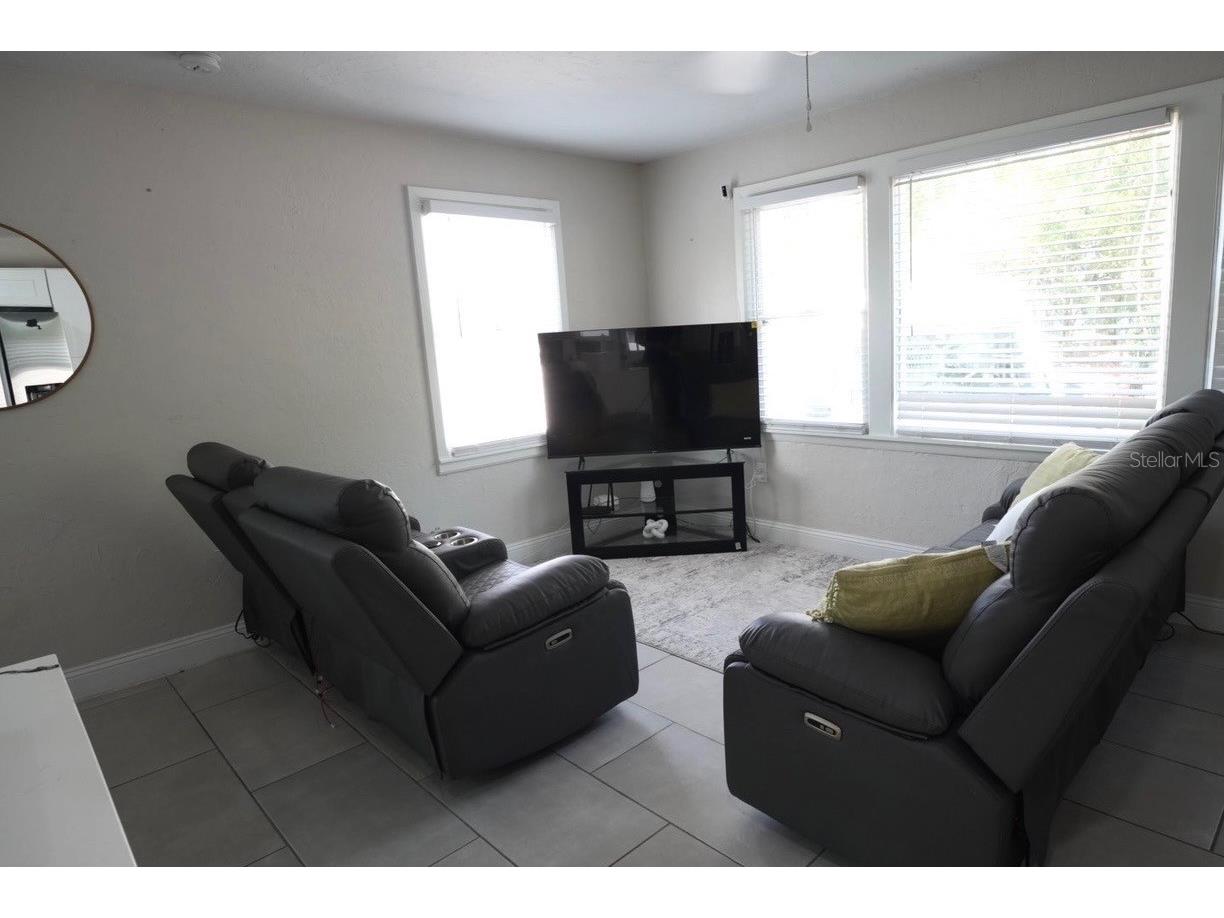 4405 N Tampania Avenue Tampa FL 33614 TB8505561 image3