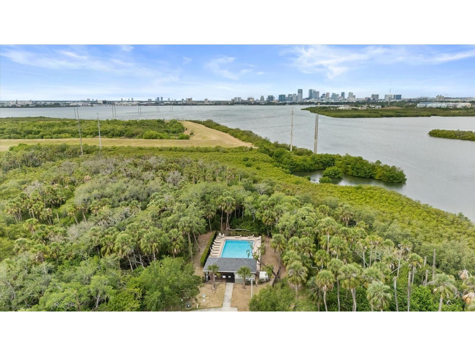 4405 Tuscan Loon Drive Tampa FL 33619 TB8502234 image19