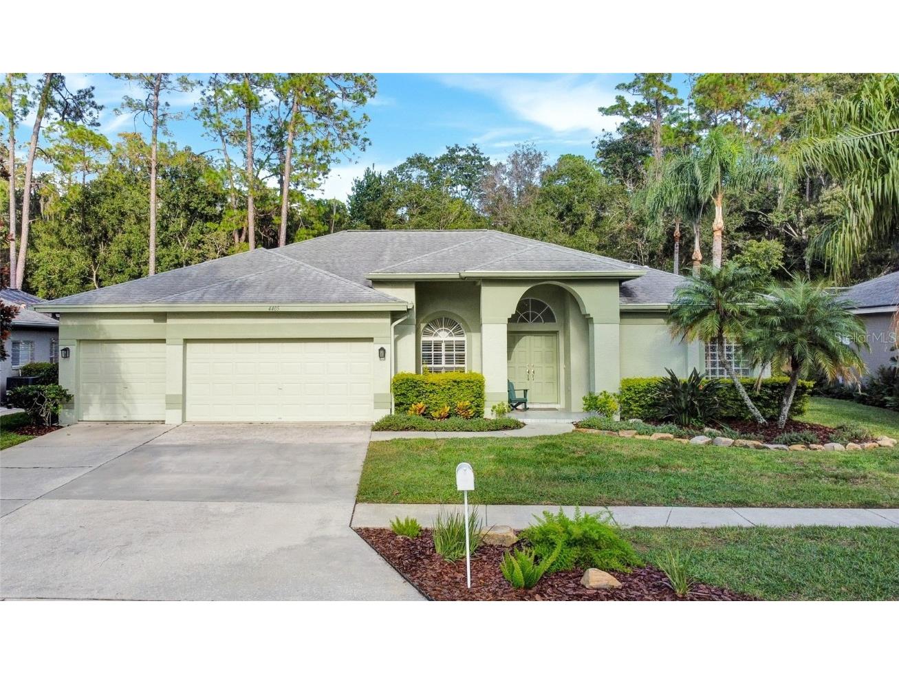 4405 Worthington Circle Palm Harbor FL 34685 TB8437341 image1