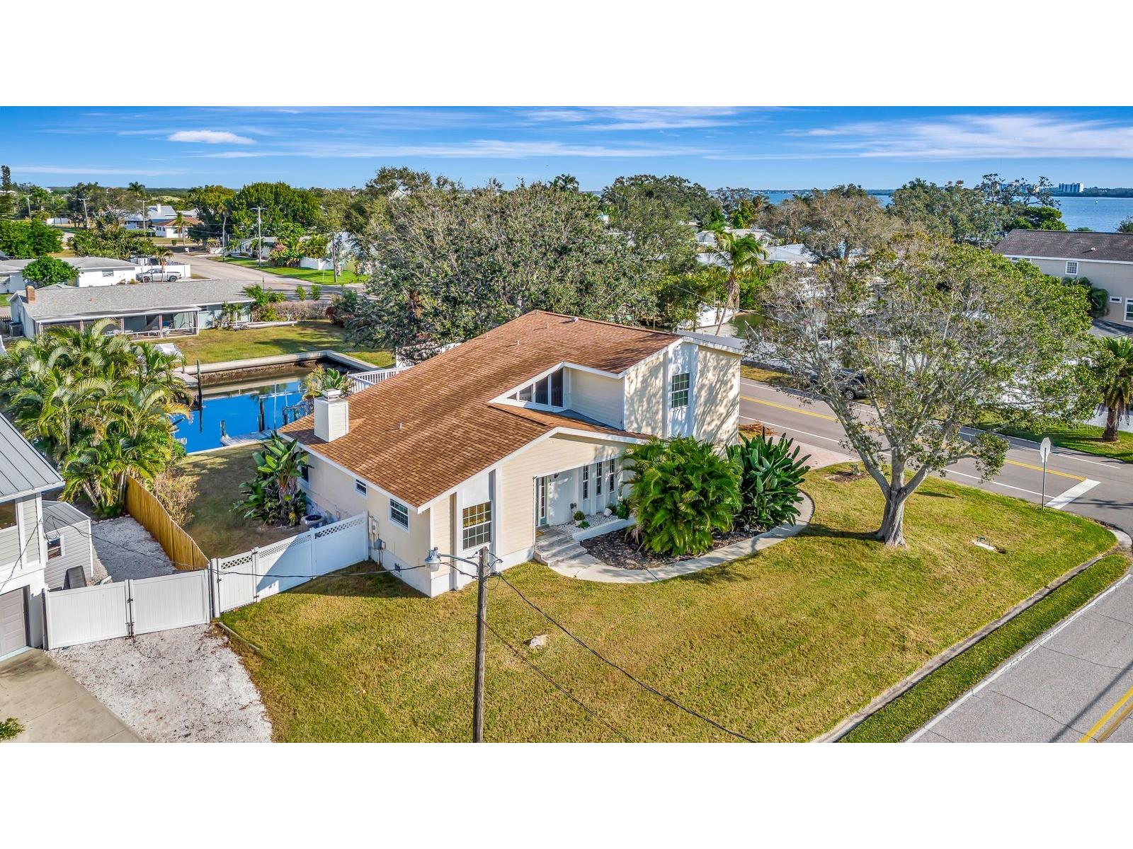 4406 17th Street W Palmetto FL 34221 A4675375 image2