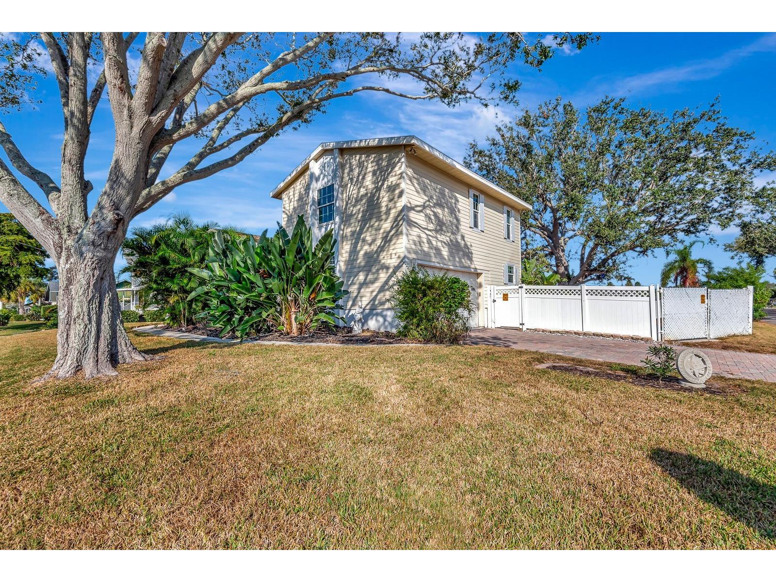 4406 17th Street W Palmetto FL 34221 A4675375 image4