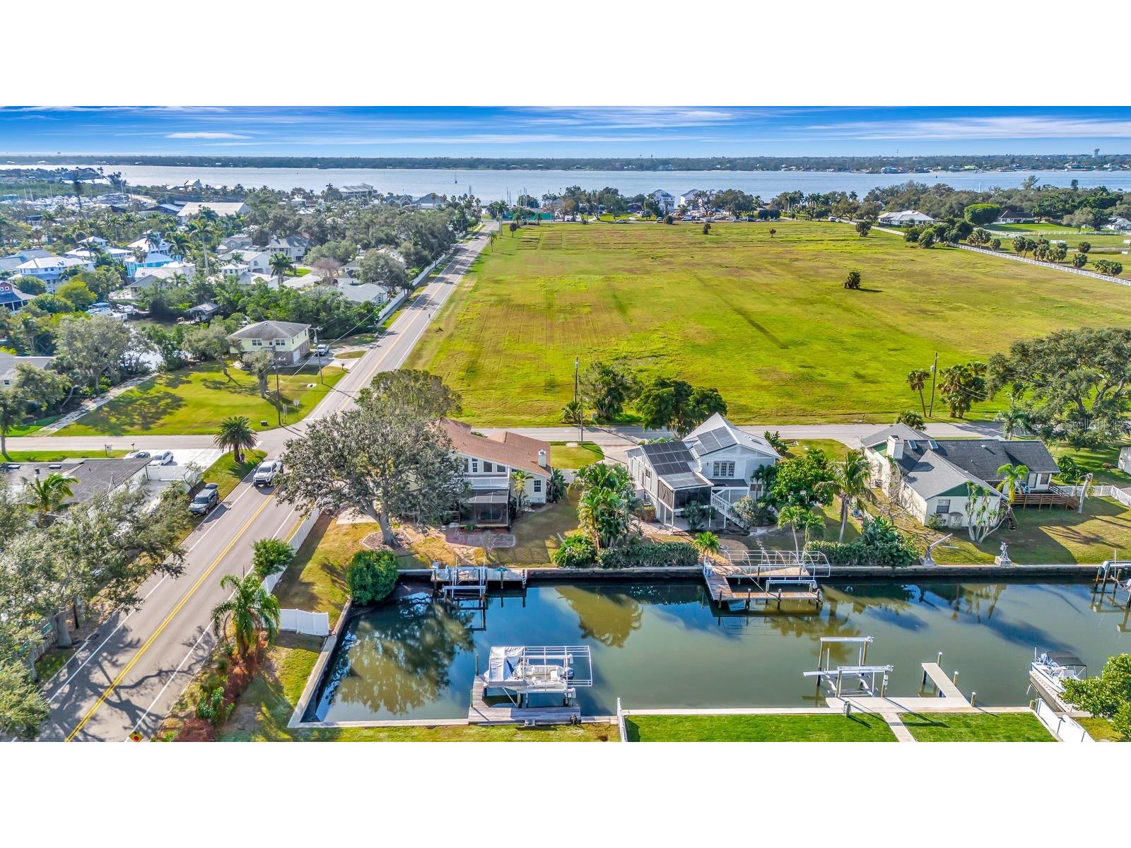 4406 17th Street W Palmetto FL 34221 A4675375 image67