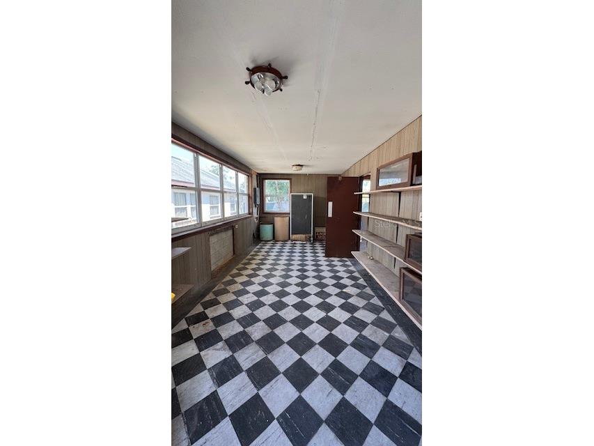 4407 N Suwanee Avenue Tampa FL 33603 TB8502298 image34