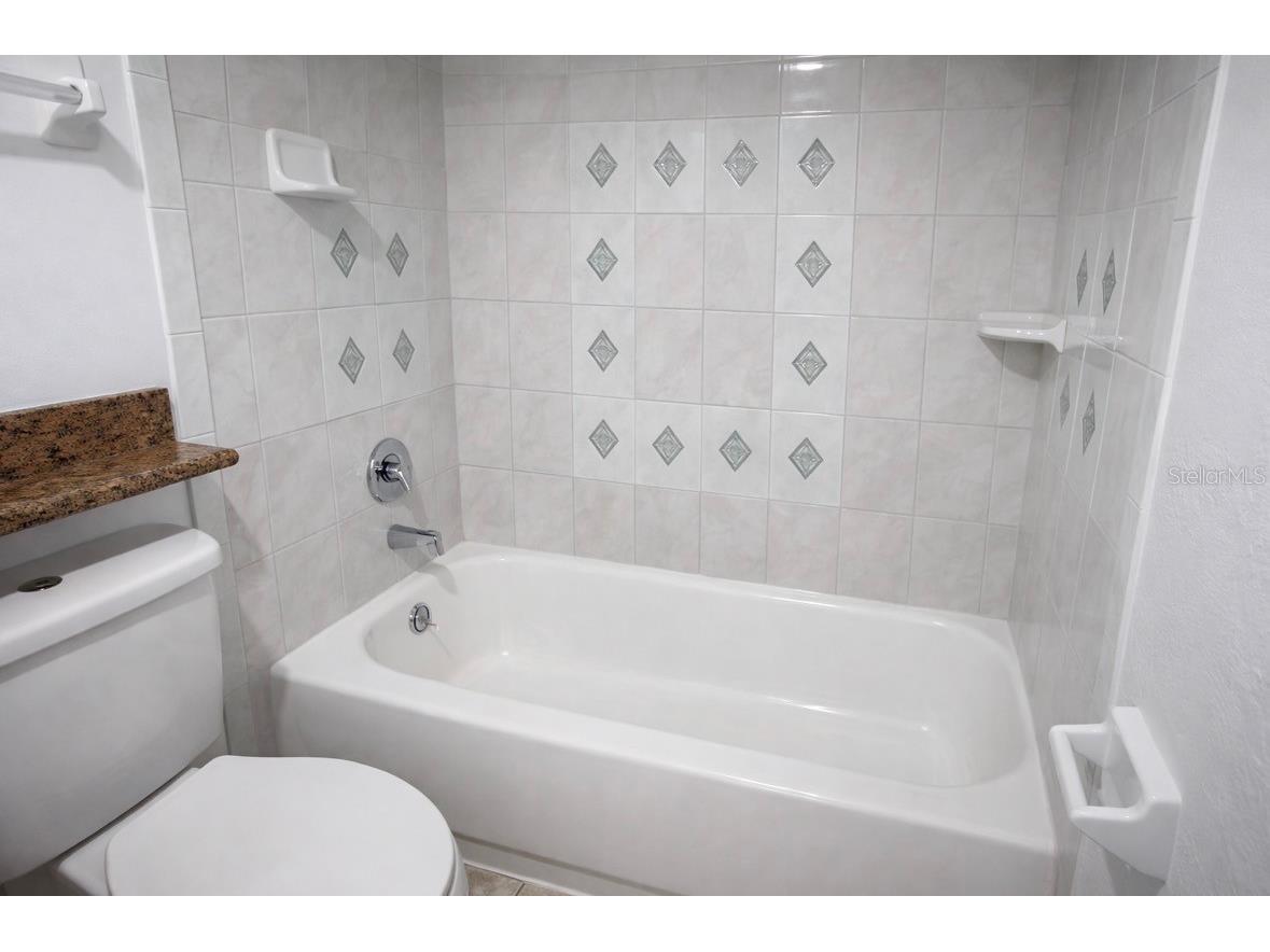 4407 S Semoran Boulevard #2 Orlando FL 32822 S5148172 image20