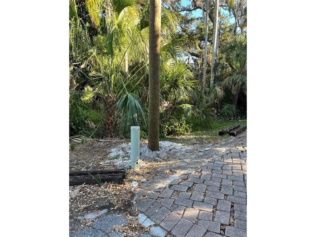 4407 S Shade Avenue Sarasota FL 34231 - PHILLIPPI CREEK A4672615 image25