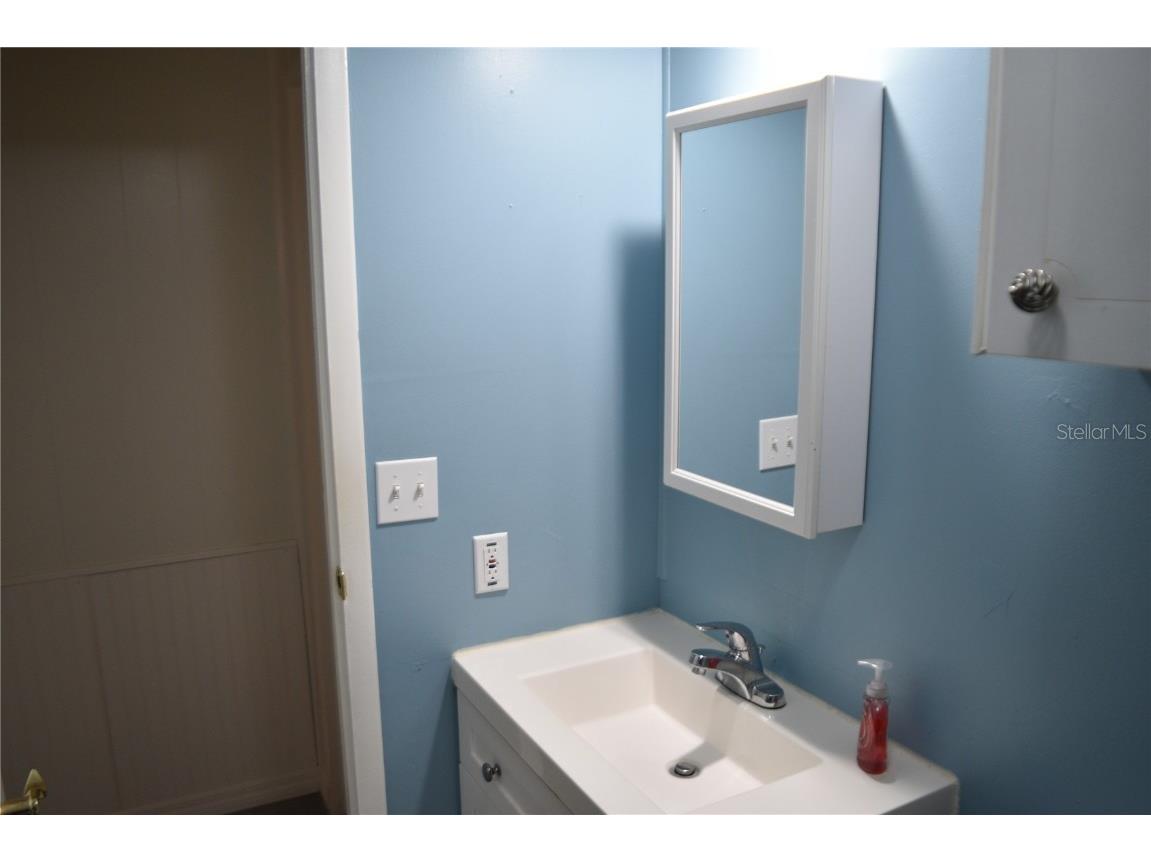 4407 Tucker Square New Port Richey FL 34652 TB8436057 image48