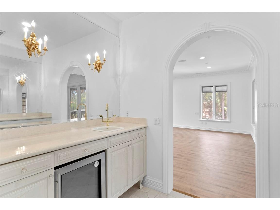 4407 W Dale Avenue Tampa FL 33609 TB8426485 image29