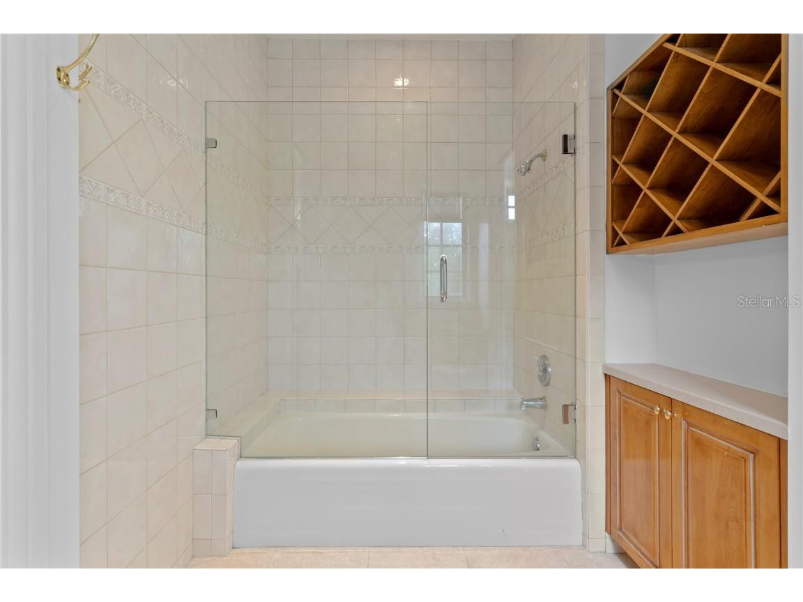 4407 W Dale Avenue Tampa FL 33609 TB8426485 image35