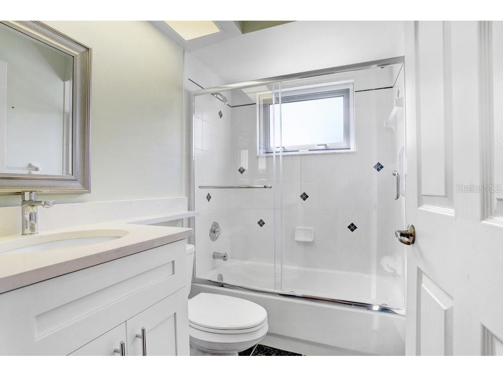 4407 Whitton Way New Port Richey FL 34653 TB8397147 image36