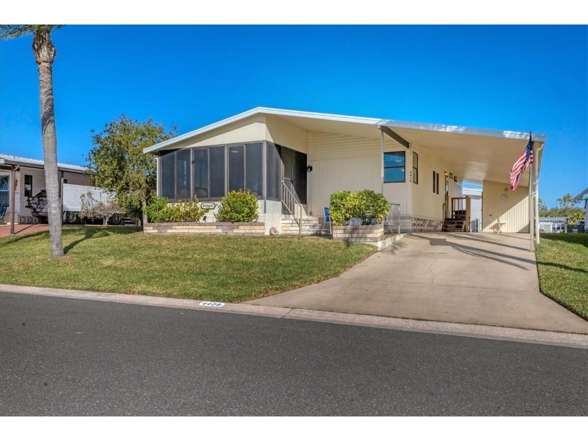 4408 13th Street E Ellenton FL 34222 A4643721 image1