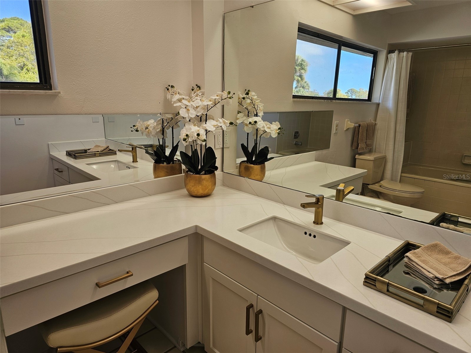 4408 La Jolla Drive #19A Bradenton FL 34210 A4679669 image40