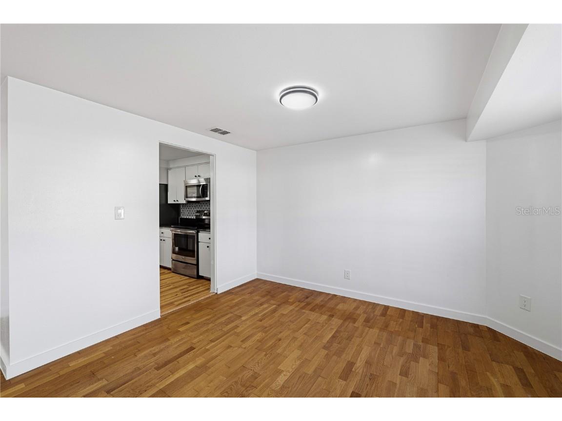 4408 Northrop Terrace Tampa FL 33618 TB8455647 image7