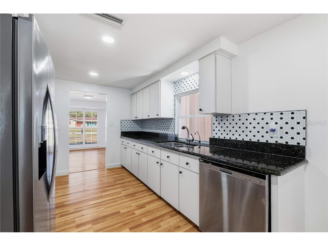 4408 Northrop Terrace Tampa FL 33618 TB8455647 image8