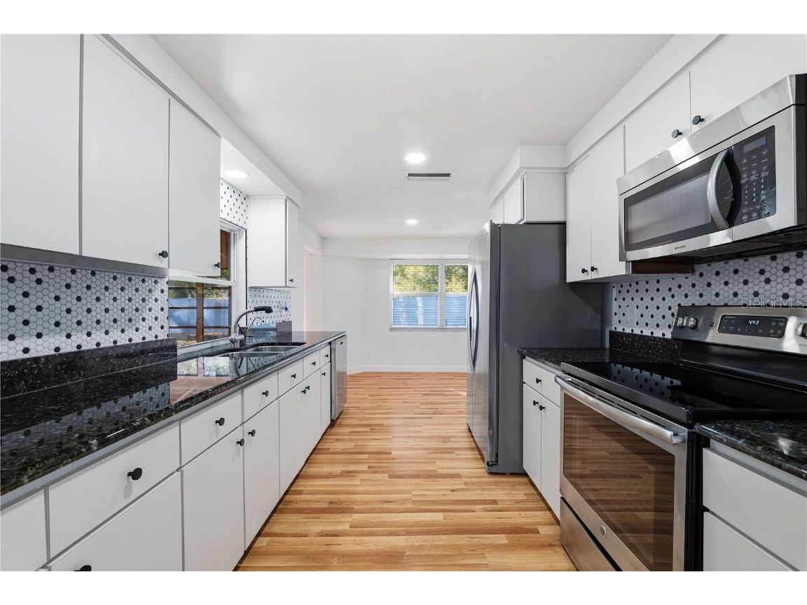 4408 Northrop Terrace Tampa FL 33618 TB8455647 image9