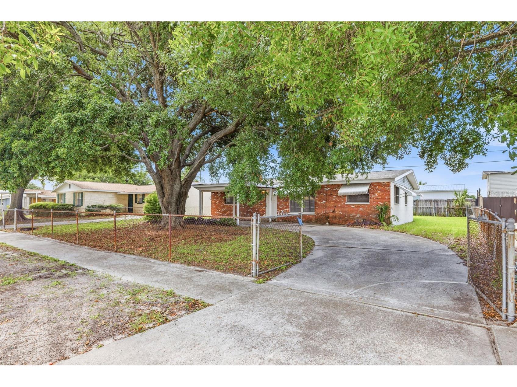 4408 W Elm Street Tampa FL 33614 TB8527483 image1