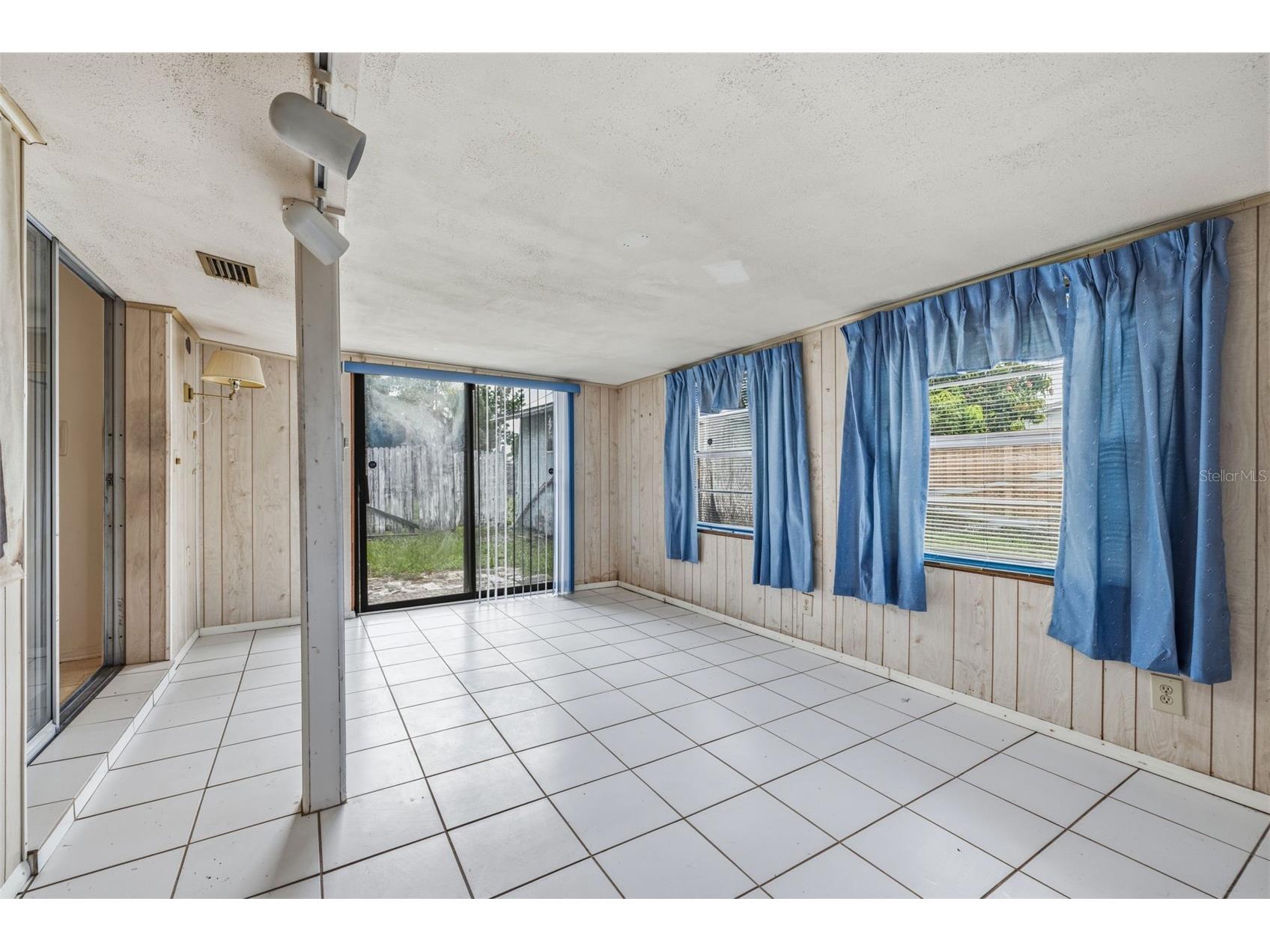 4408 W Elm Street Tampa FL 33614 TB8527483 image13