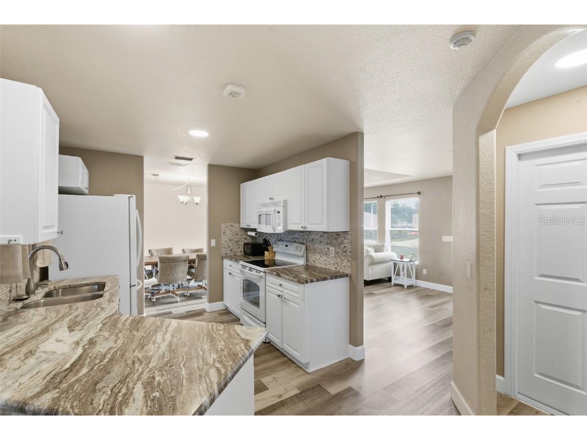 4409 Kenoska Street North Port FL 34288 C7518821 image10